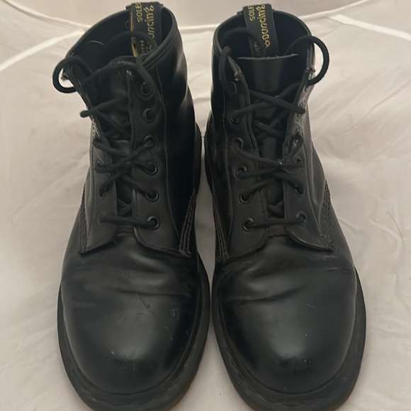 Dr. Martens Shoes - Dr. Marten Black Boots size 9